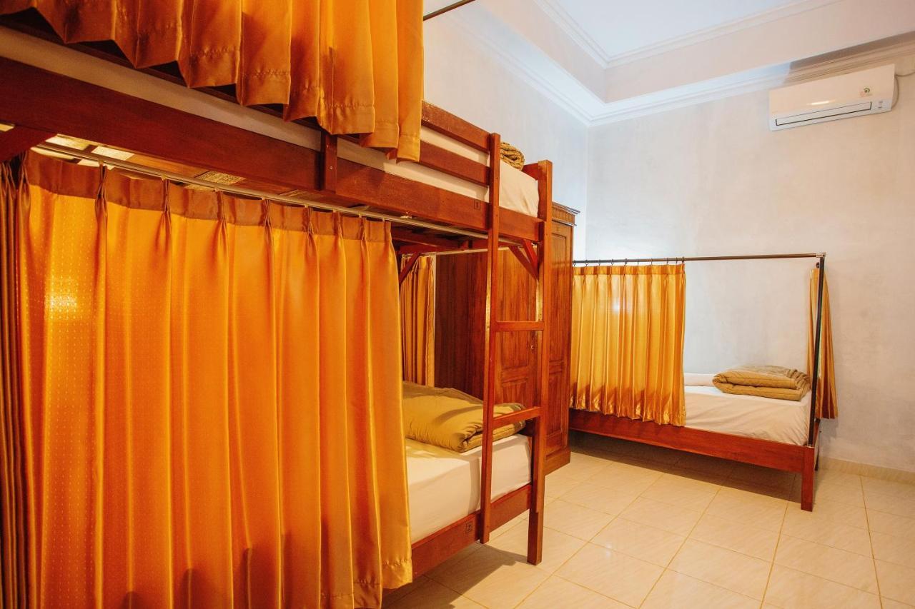 Kamasanti Hostel Toyapakeh Dış mekan fotoğraf