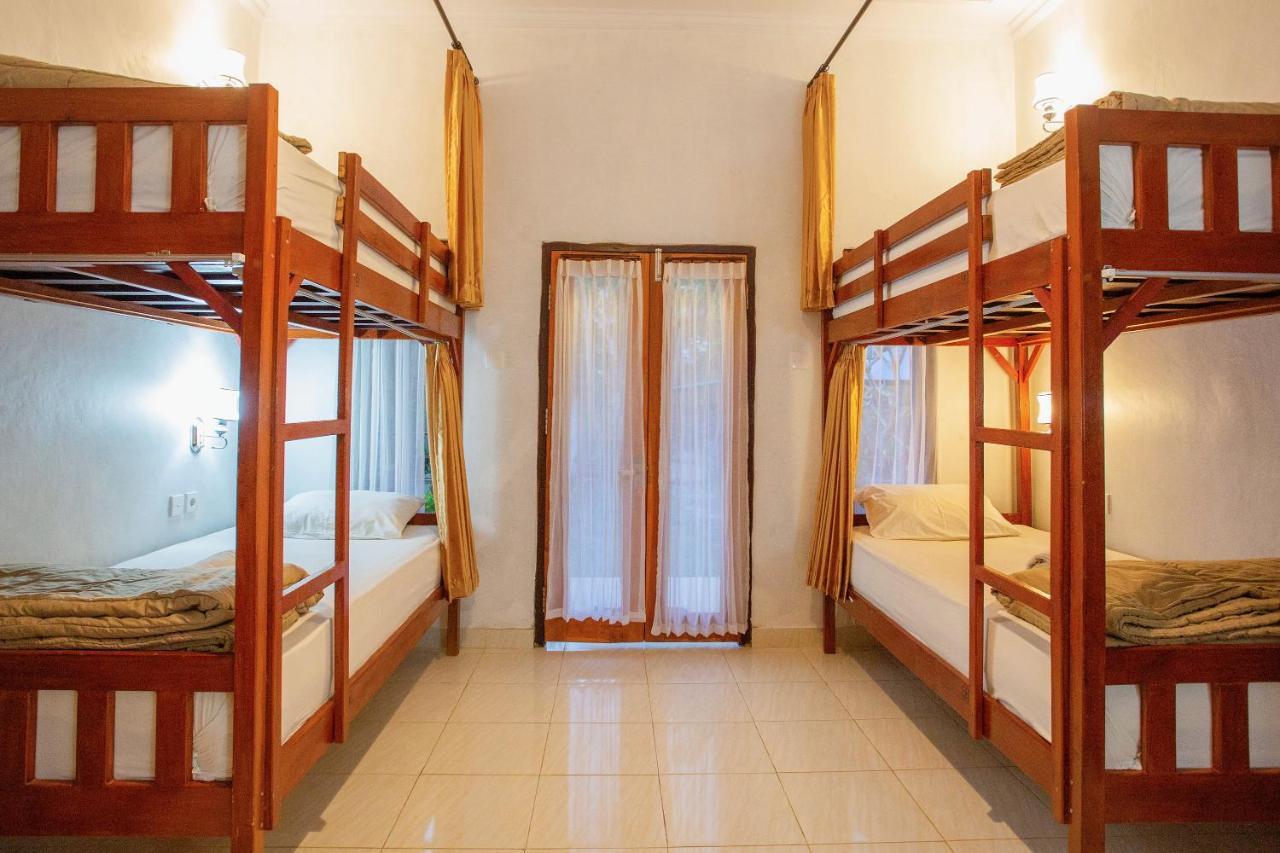 Kamasanti Hostel Toyapakeh Dış mekan fotoğraf