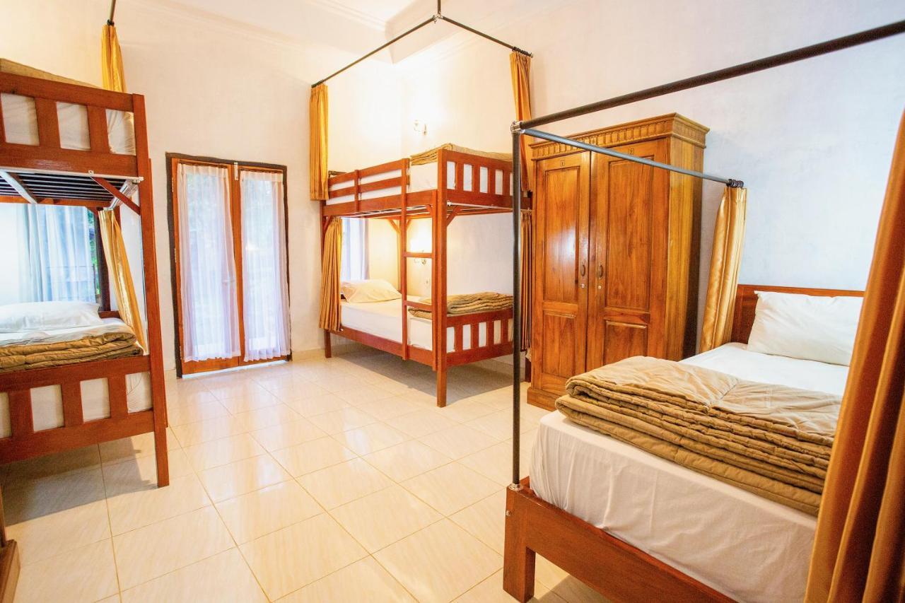 Kamasanti Hostel Toyapakeh Dış mekan fotoğraf