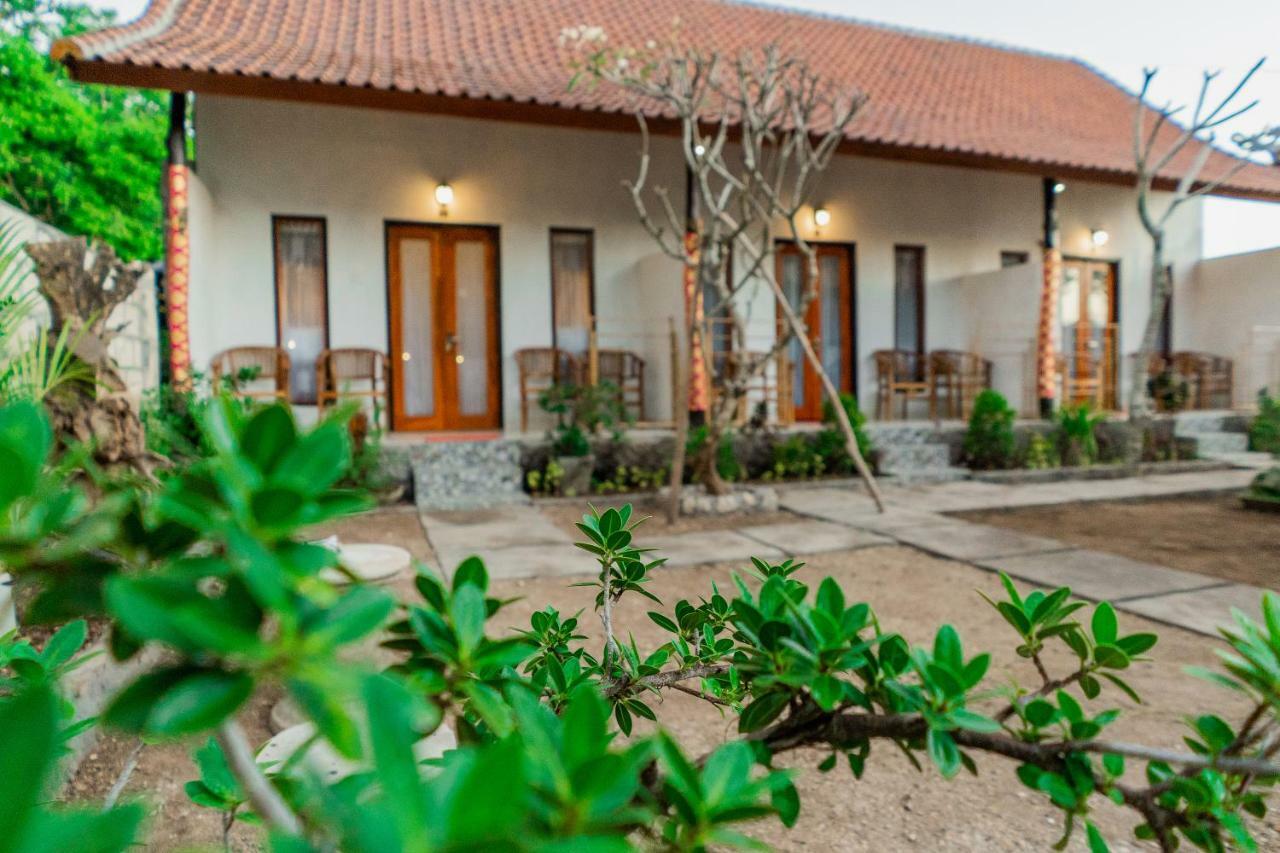 Kamasanti Hostel Toyapakeh Dış mekan fotoğraf