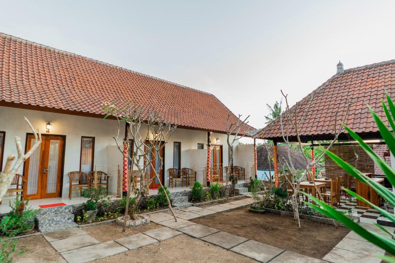 Kamasanti Hostel Toyapakeh Dış mekan fotoğraf