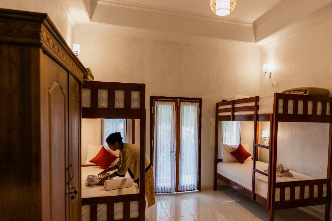 Kamasanti Hostel Toyapakeh Dış mekan fotoğraf